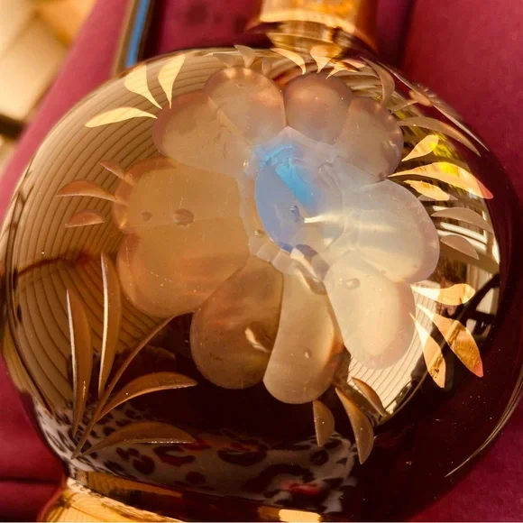 Old Etched & Gilded Mini Red Amber Glass Decanter/ Handle Beautiful Starburst🪻&✨ - Picture 4 of 16